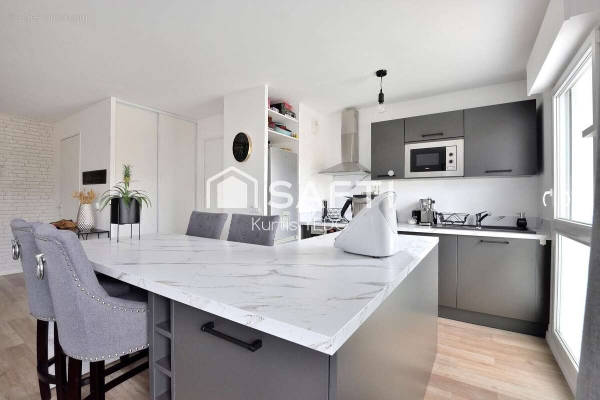 Photo 3 - Appartement à VITRY-SUR-SEINE