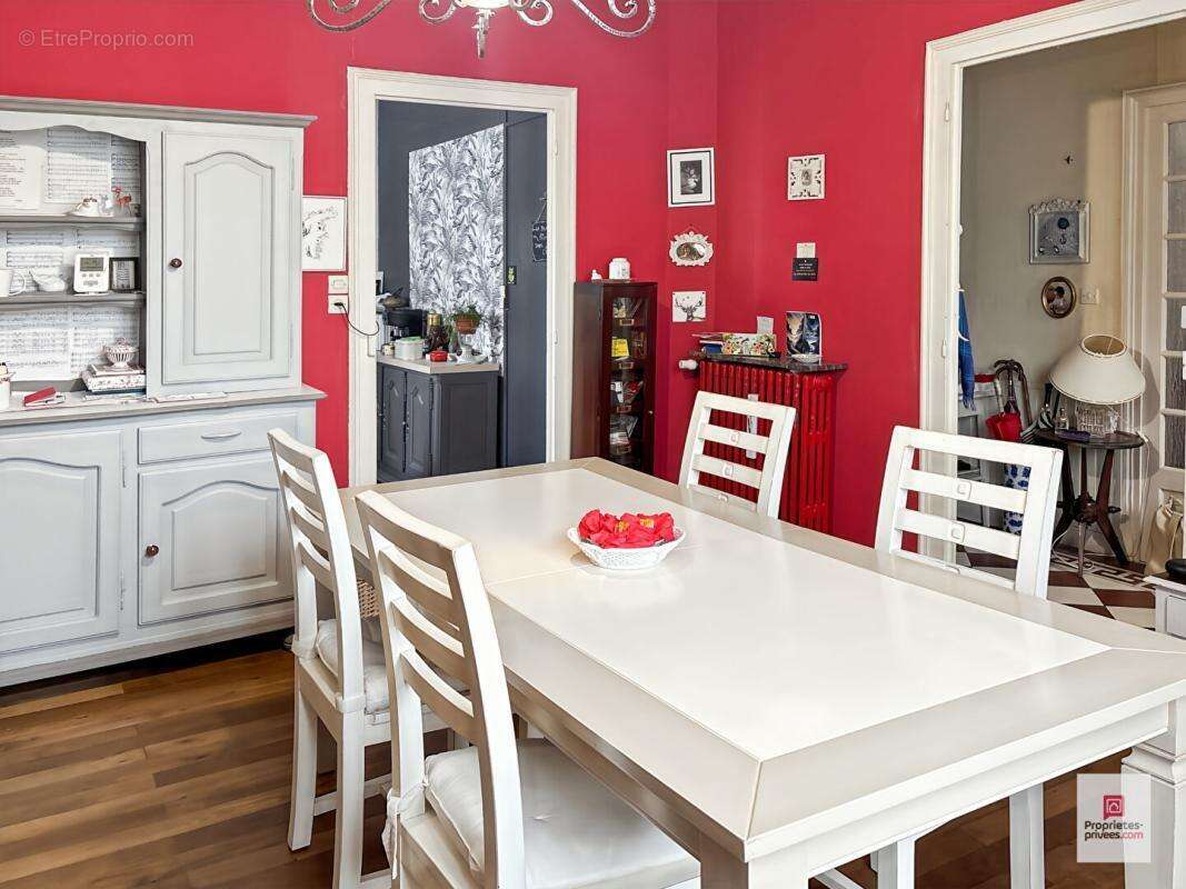 Maison à SABLE-SUR-SARTHE