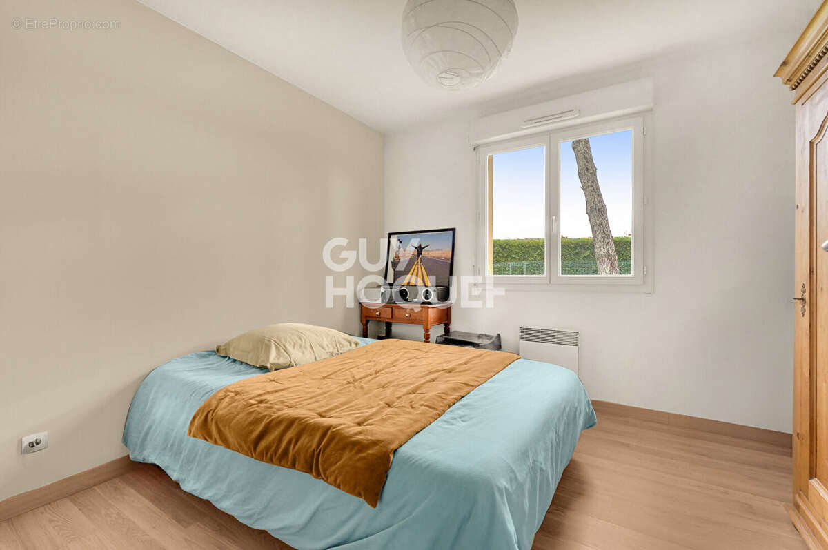 Maison à LA MAGDELAINE-SUR-TARN