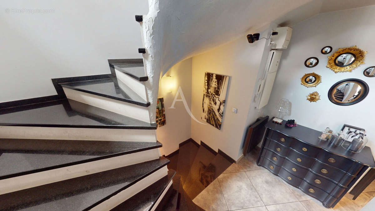 Appartement à CHILLY-MAZARIN