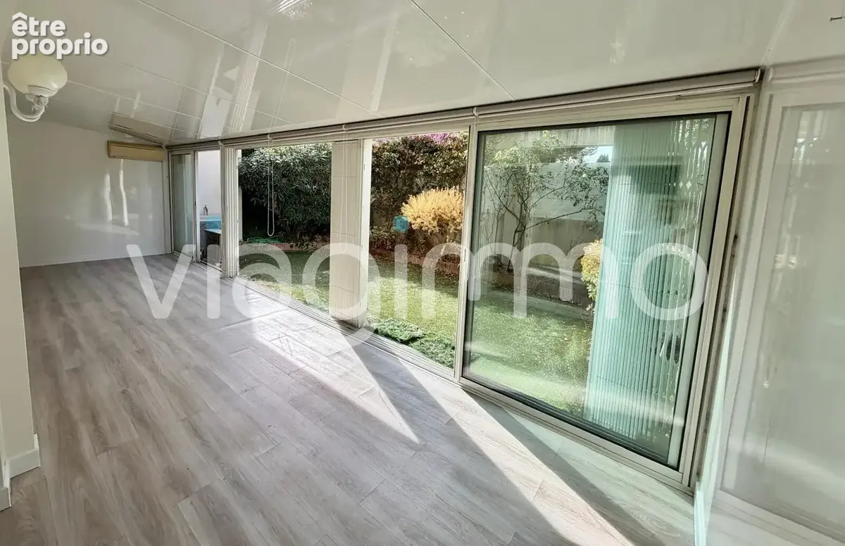 Appartement 2 pièces, Cannes basse Californie en rez-de-jardin avec véranda - photo 4