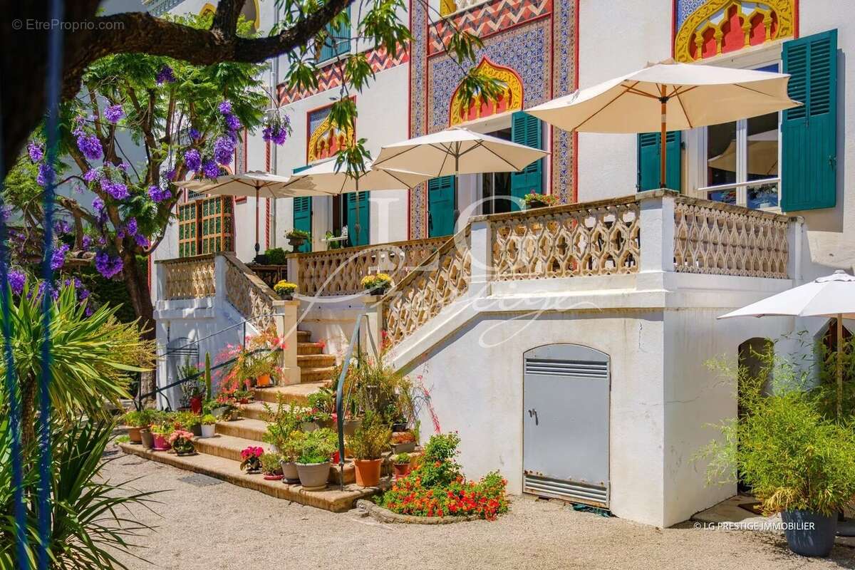 Propriété d'exception de 800 m² en front de mer - photo 8