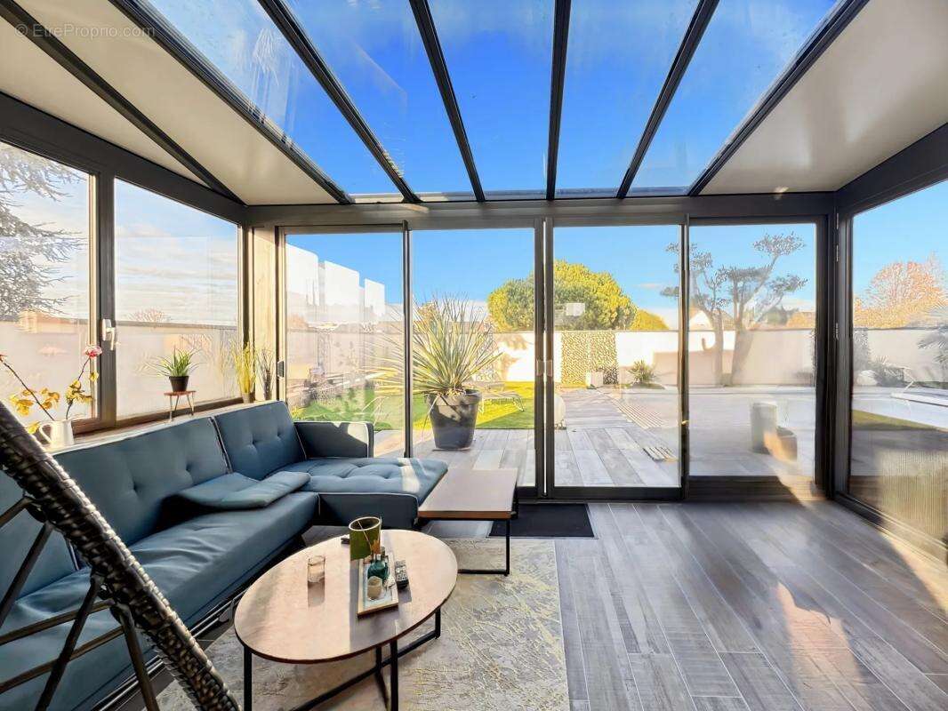 Maison à LES PONTS-DE-CE