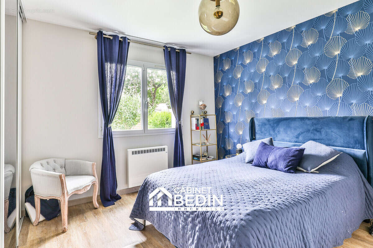 Maison 159 m² à Lugos  - photo 6