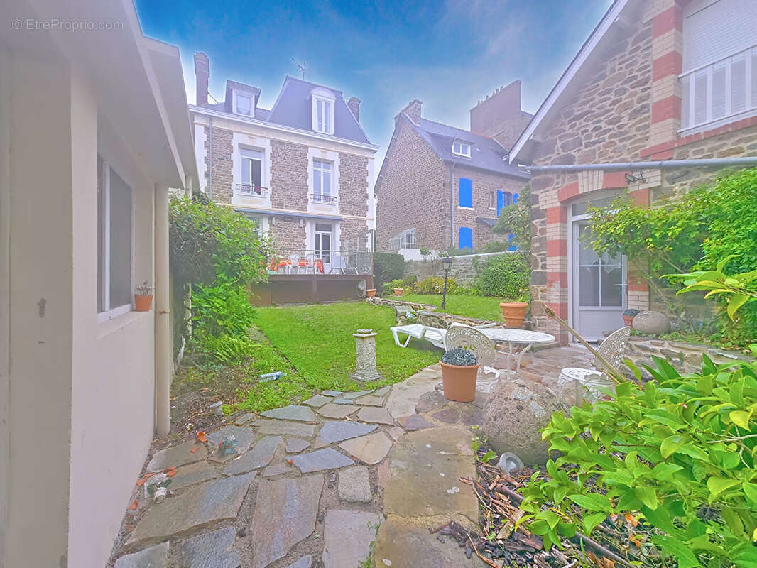 Maison à SAINT-MALO