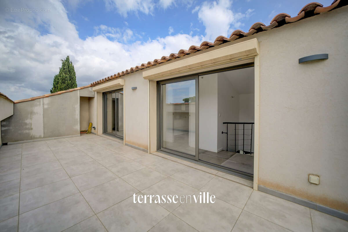 Appartement à SANARY-SUR-MER