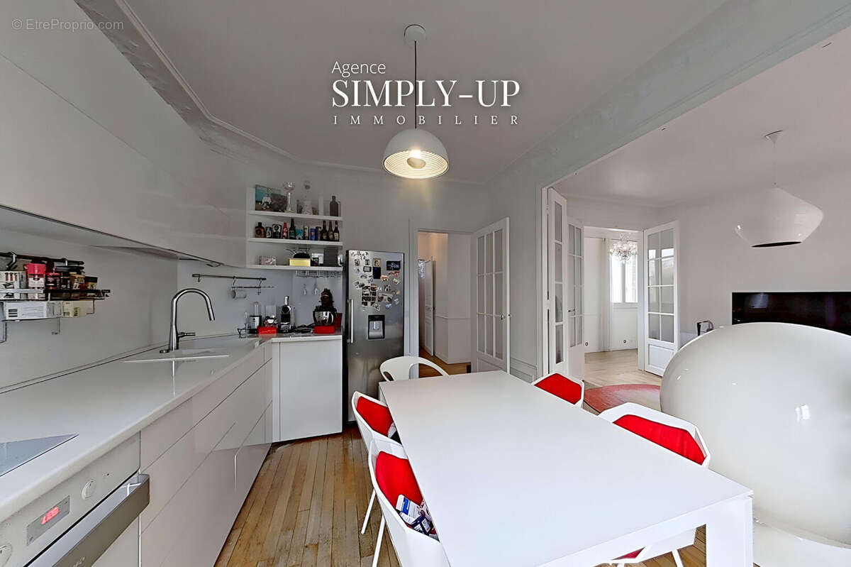 Appartement à PARIS-20E