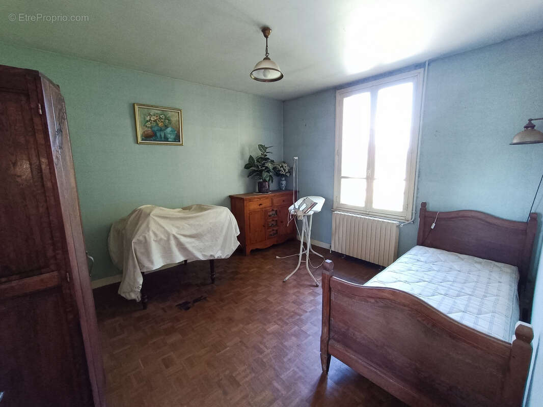 Maison à SANCERGUES