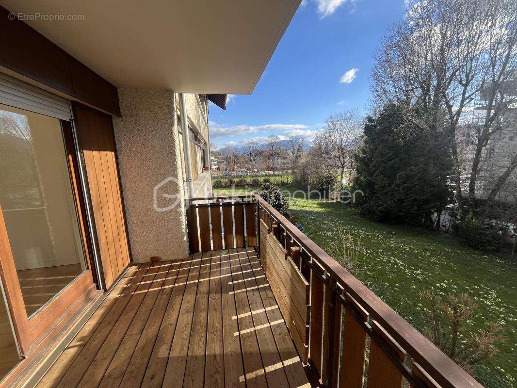 Appartement à ANNECY-LE-VIEUX