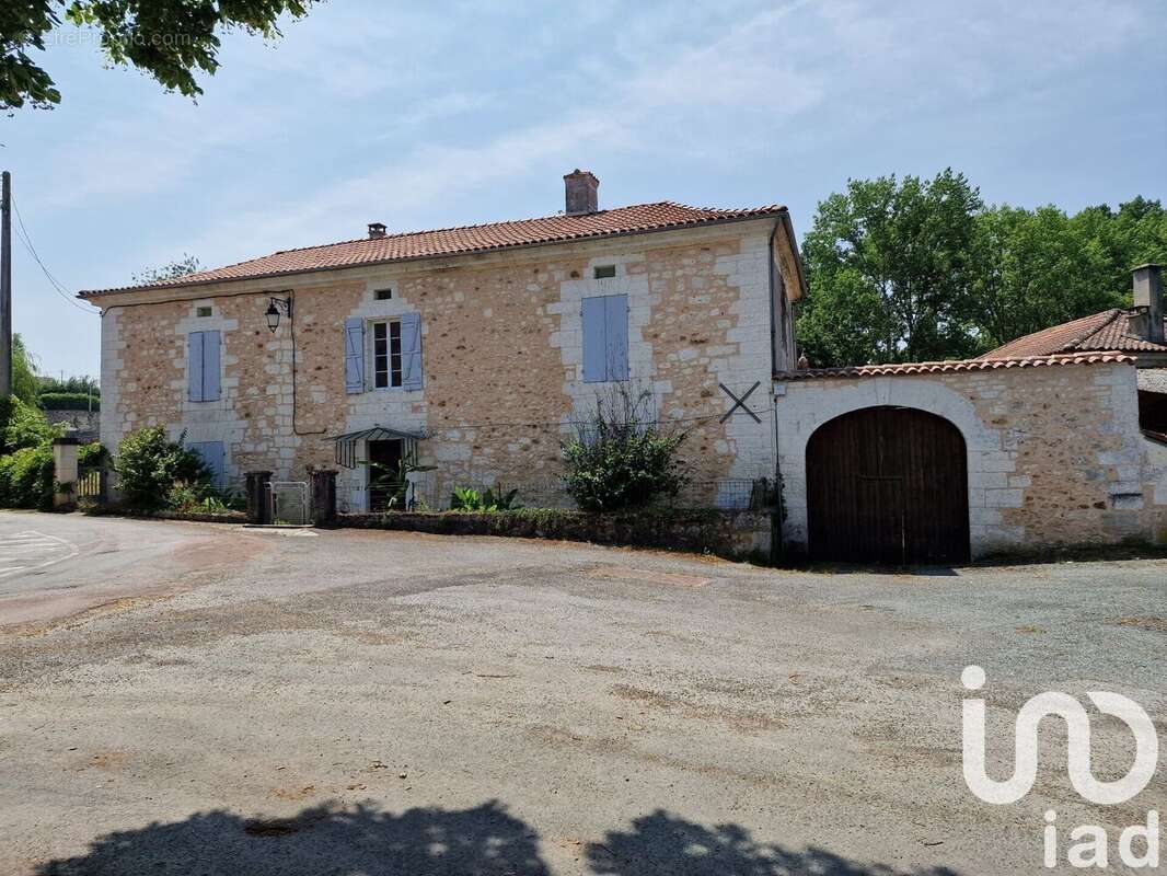 Photo 2 - Maison à MAREUIL