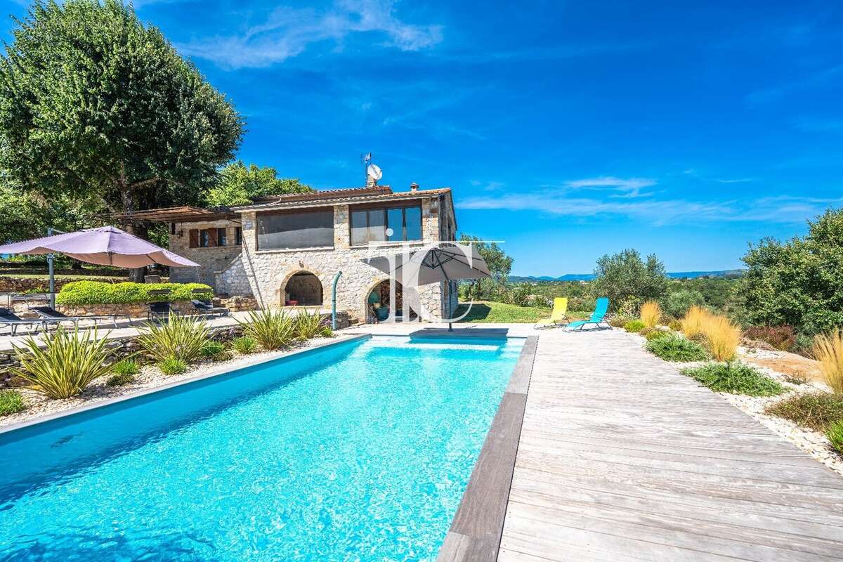 Mas du xviiieme 166m² habitables 4272m² de terrain piscine 11x5 - photo 23