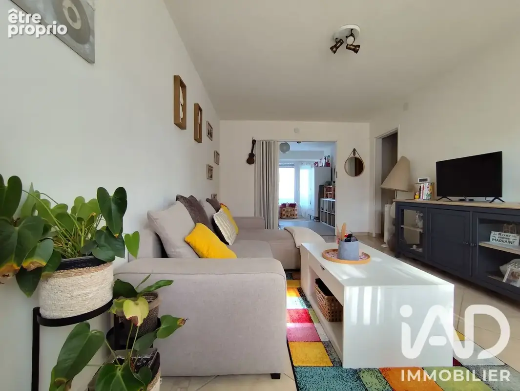 Photo 1 - Appartement à SAINT-JEAN-DE-LA-RUELLE