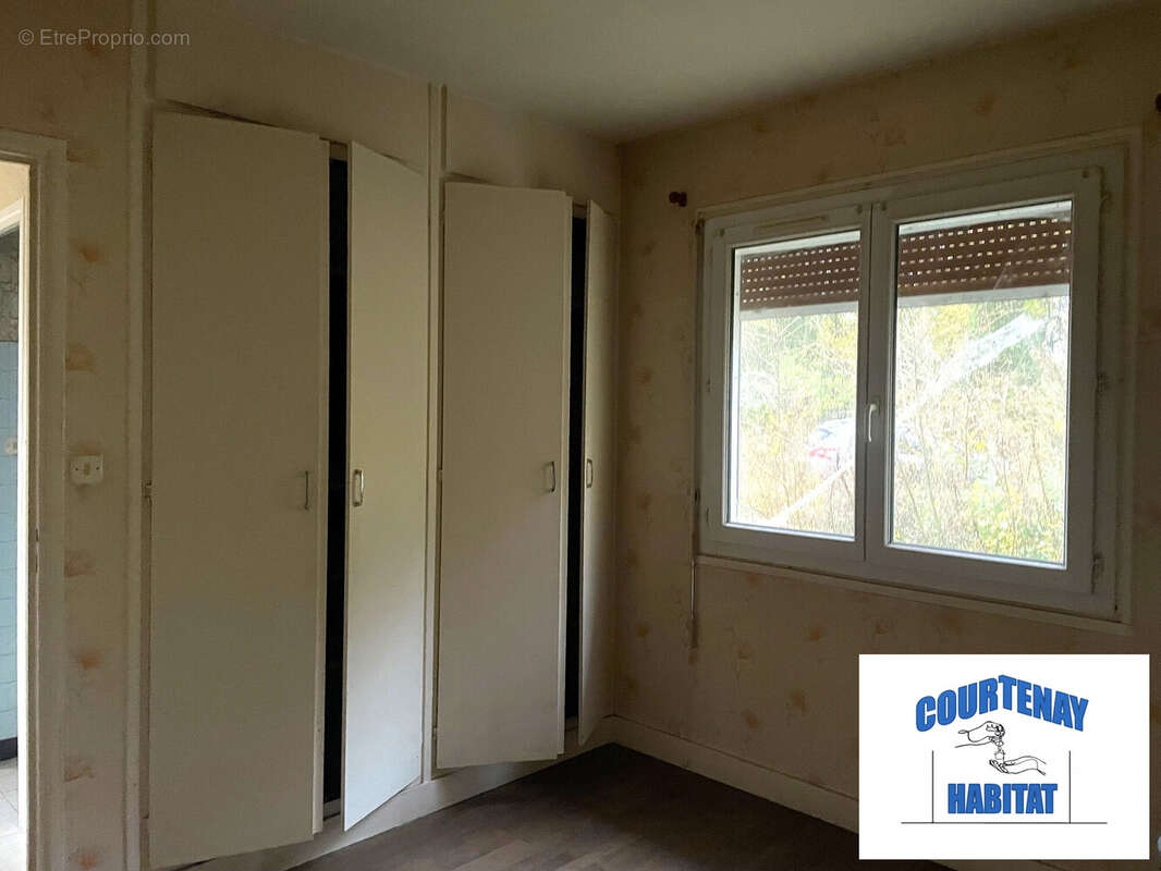 Maison 77 m² à Montcorbon  - photo 6