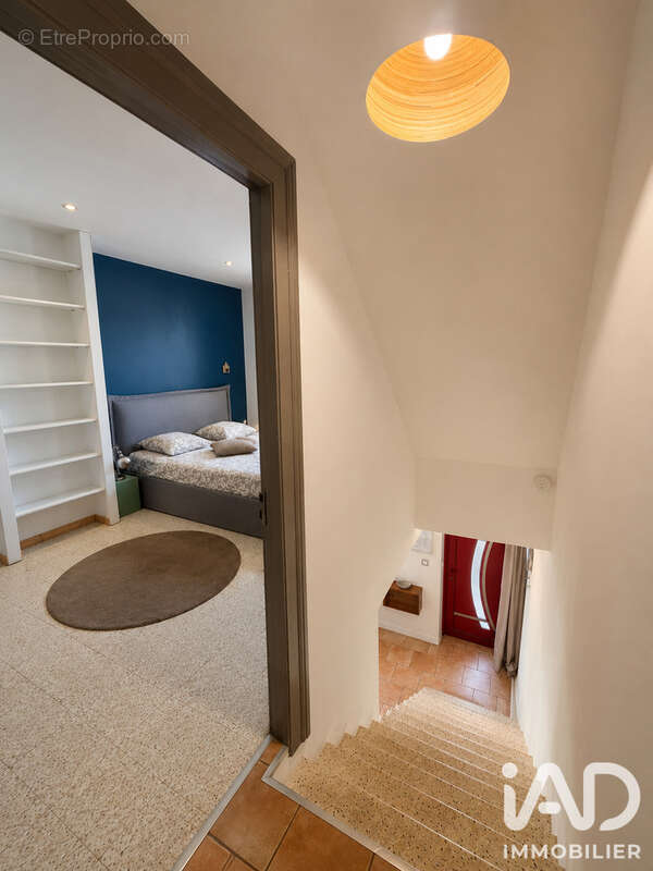 Maison 100 m² à Villeneuve-Les-Maguelone  - photo 8