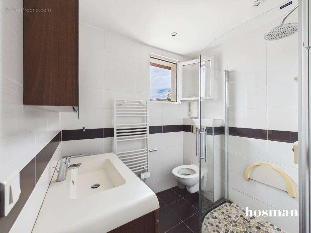 Charmante maison familiale - 130m2 habitable - 70m2 de jardin - Mont-Valérien - photo 9
