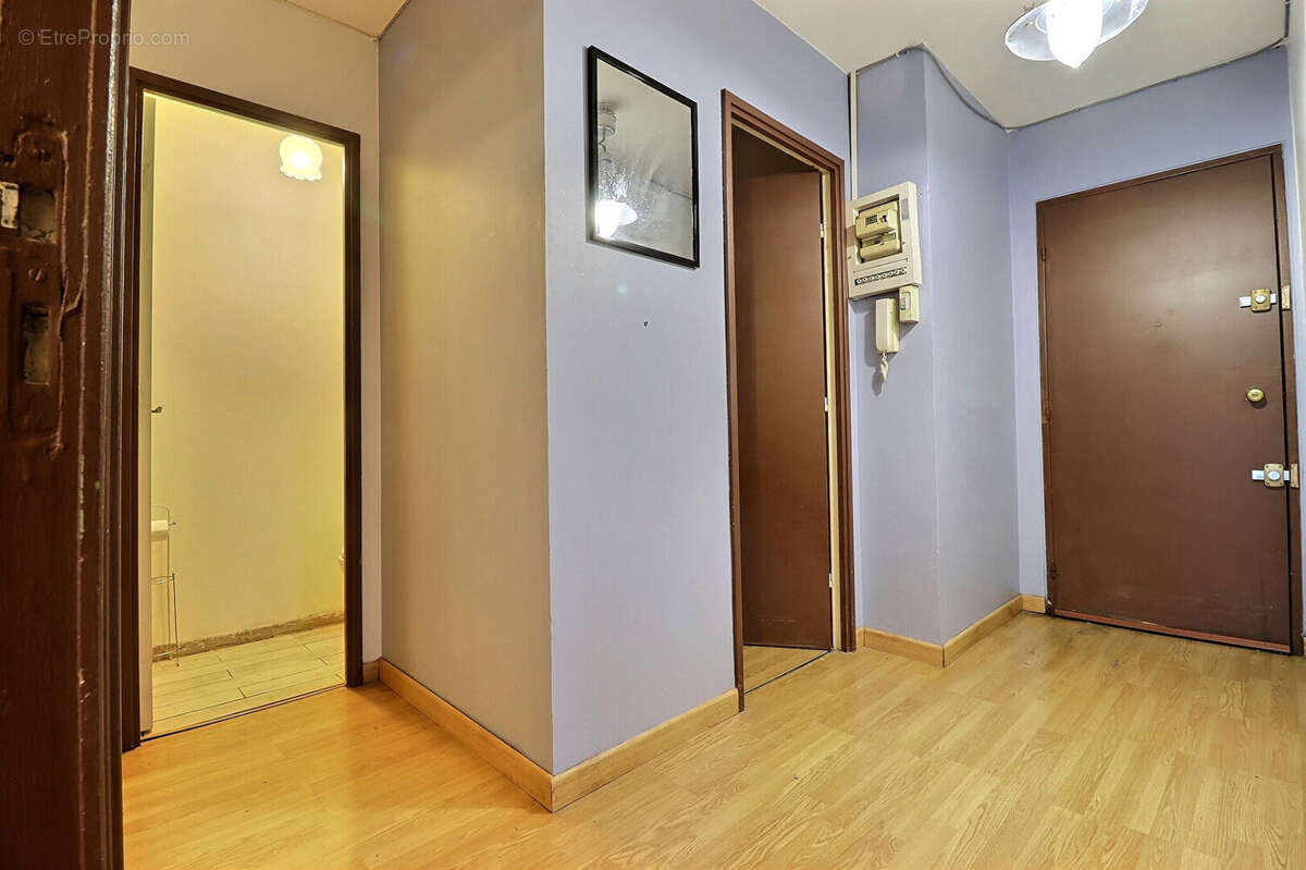 Appartement à COLOMBES