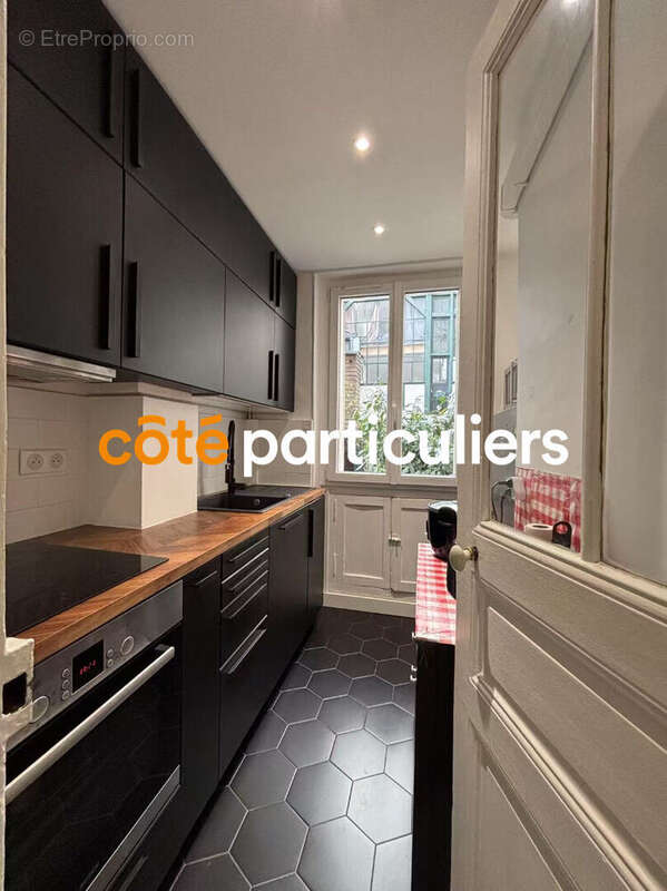 Appartement à PARIS-14E