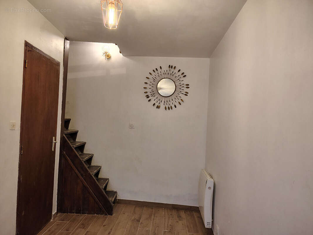 Maison à TAVERNES
