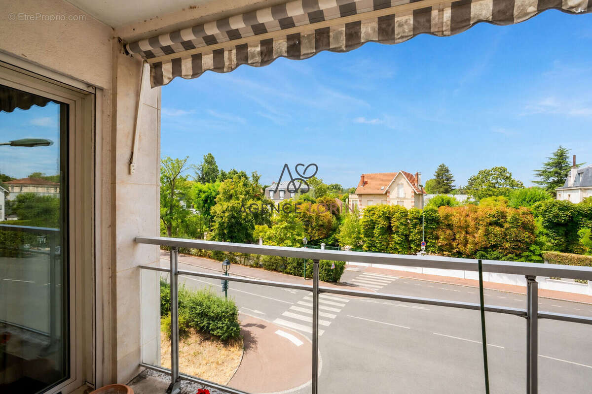 Appartement Le Vésinet 3 pièce(s) 69 m2 - photo 2