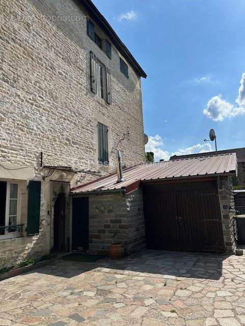 Maison à CHATILLON-SUR-SEINE