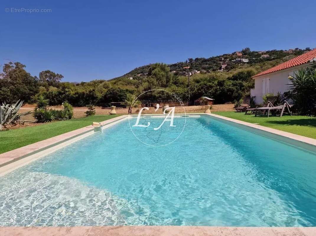 Maison à SAINT-FLORENT