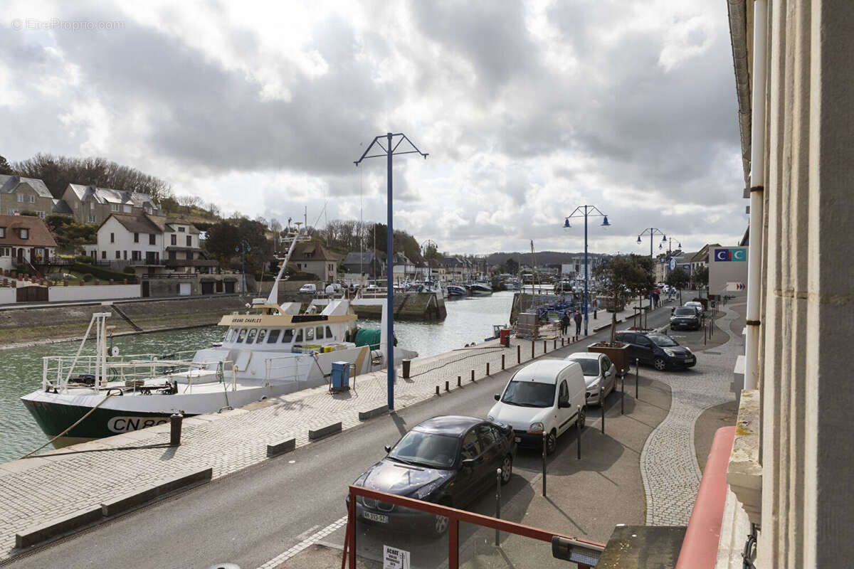 Maison à PORT-EN-BESSIN-HUPPAIN
