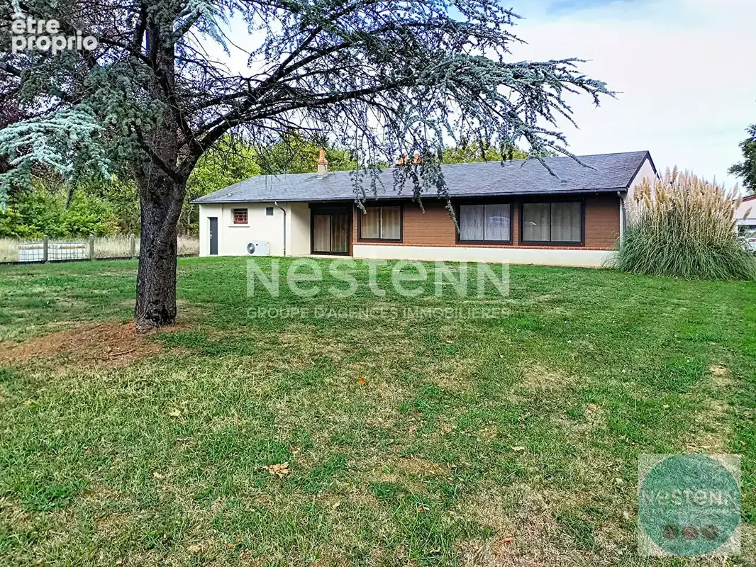 Maison de plain-pied à vendre à Cormeray -  Piscine creusée - 9472 m² de terrain - photo 2