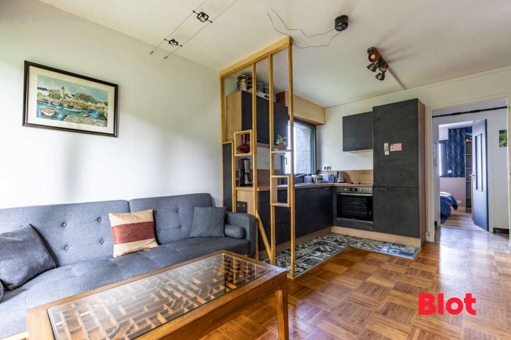 Appartement à MONTFORT-SUR-MEU