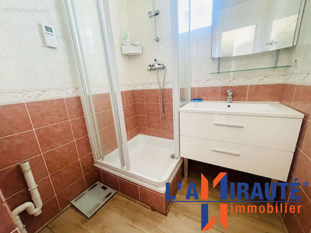 Appartement à SARTROUVILLE