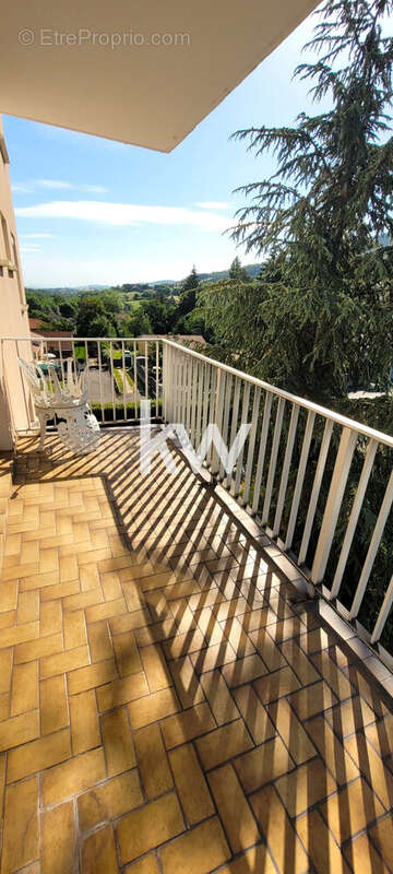 Appartement à SAINT-ETIENNE