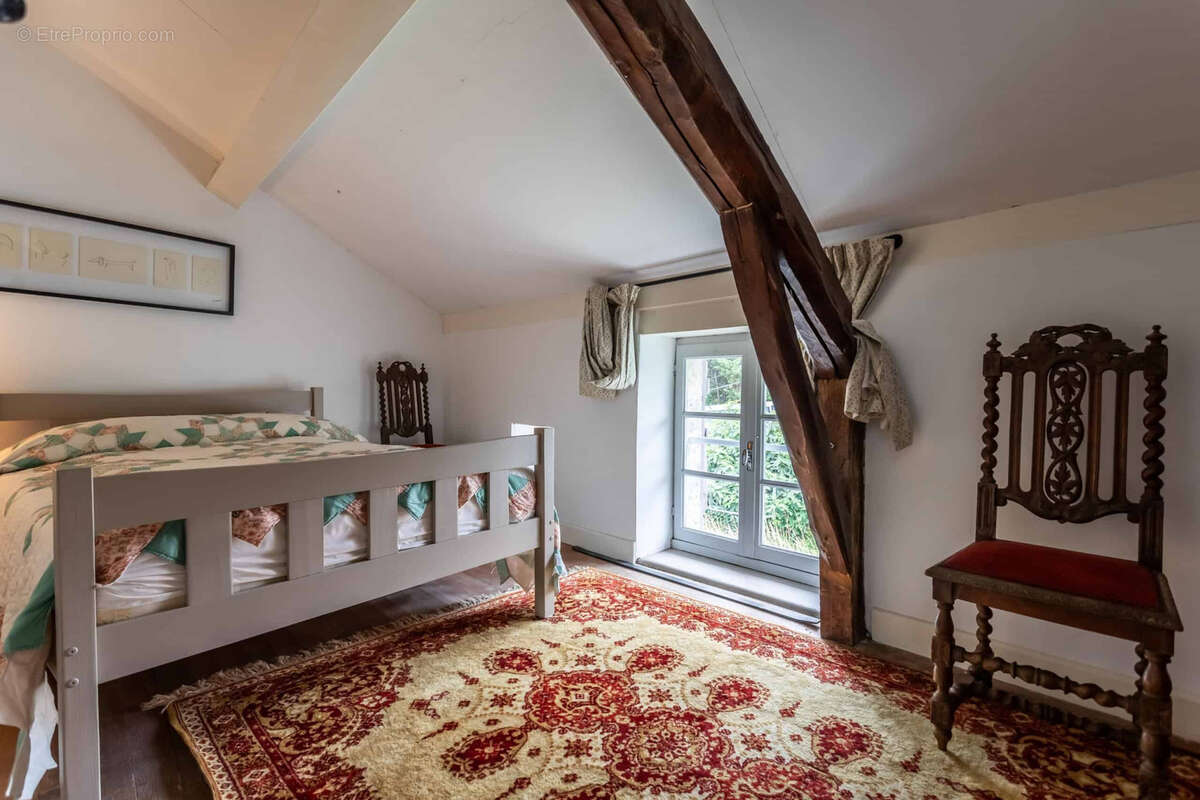 Village house with garden - photo 19