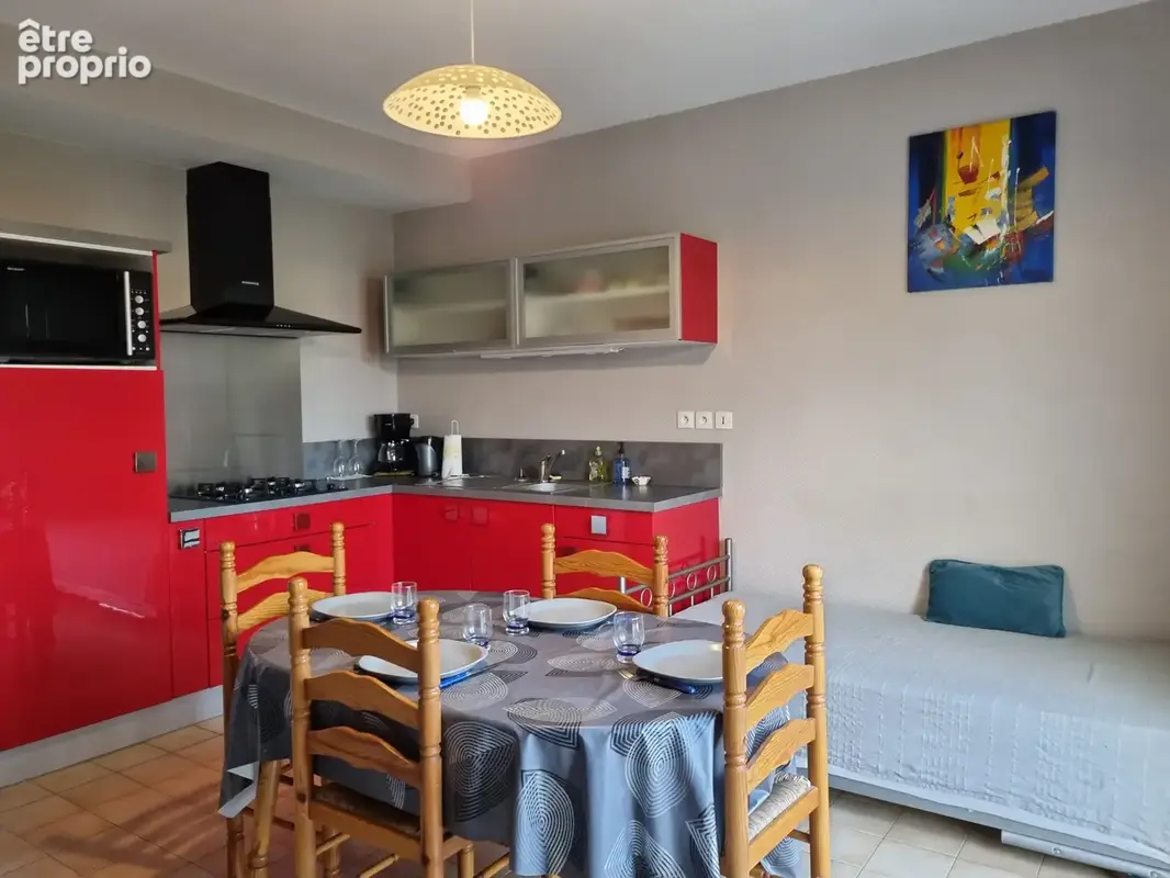 A vendre - saint pierre - proche de la plage - appartement t2 5 couchages - balcon - parking - photo 8
