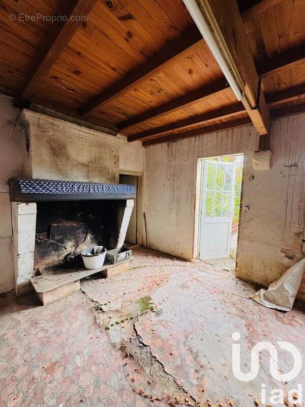 Photo 4 - Maison à LES PEINTURES