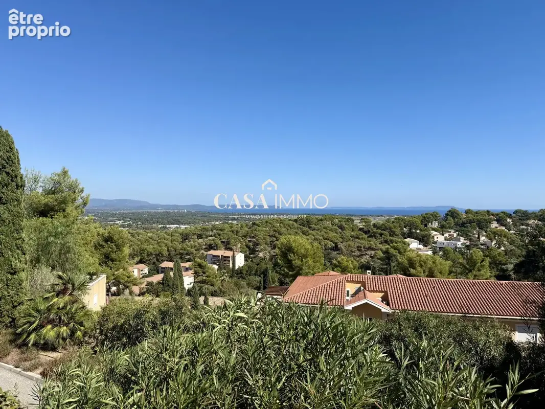 Appartement à HYERES