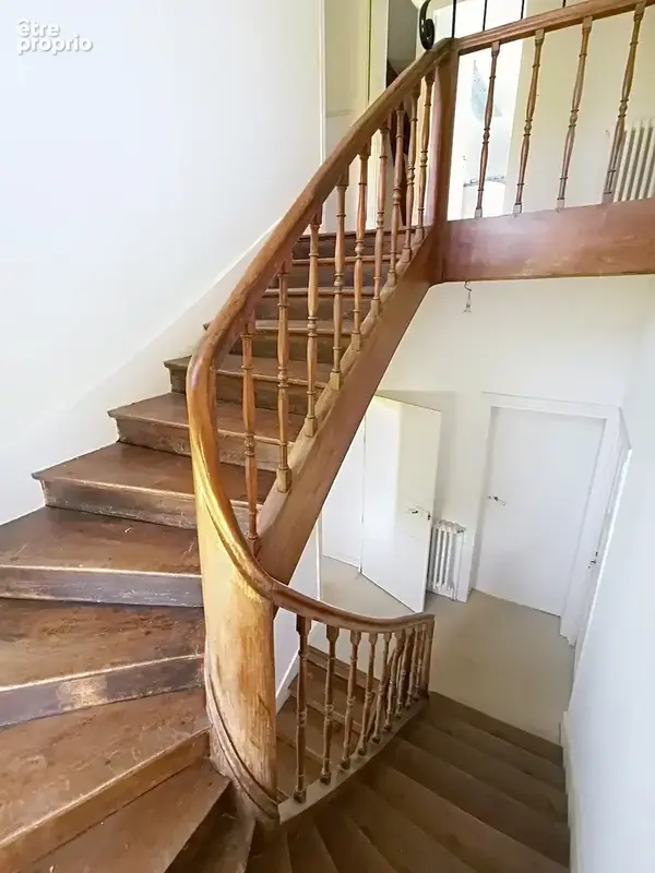 Maison de ville aux beaux volumes - photo 9