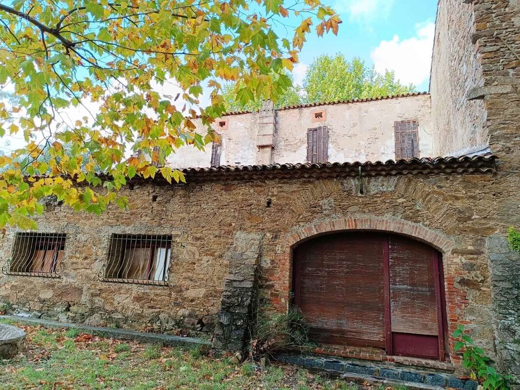 Maison à BORMES-LES-MIMOSAS