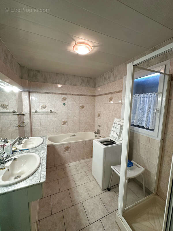 Maison familiale - 6 chambres - 225 m2 - photo 14