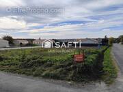 Photo 1 - Terrain à VILLEJOUBERT