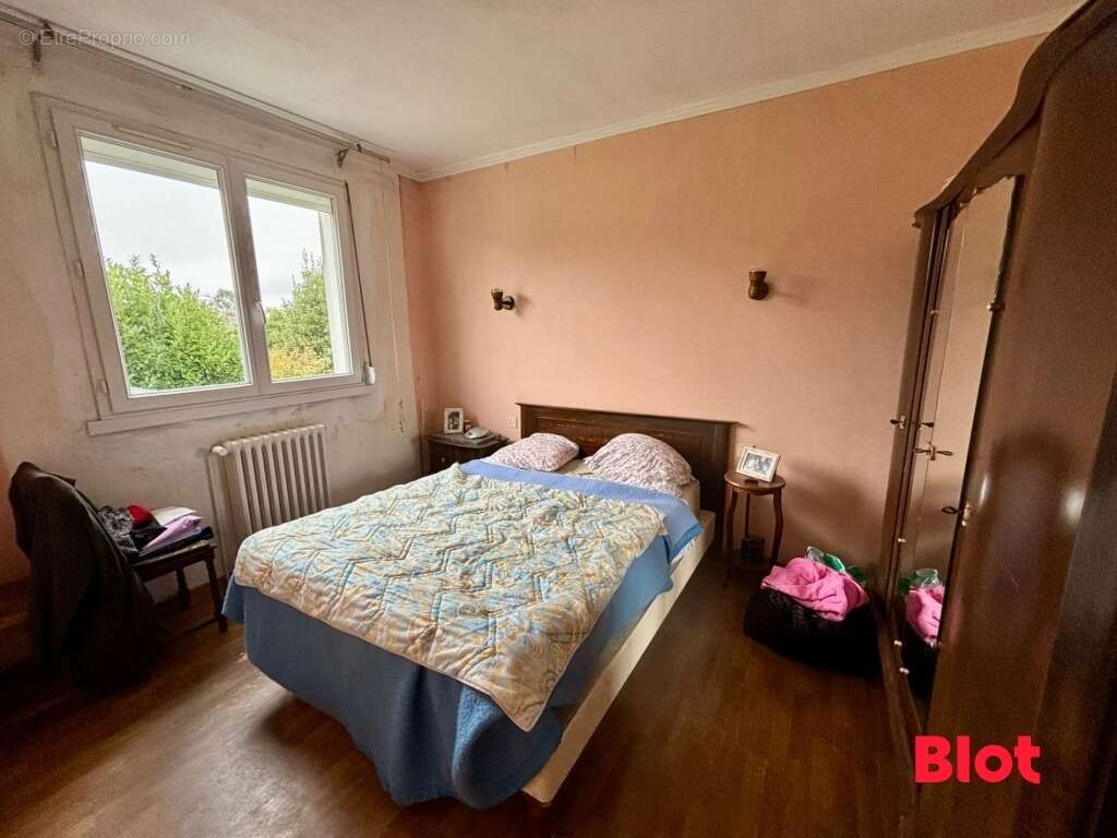 Maison à CHARTRES-DE-BRETAGNE