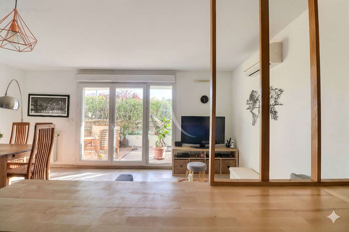 Appartement à MARSEILLE-12E