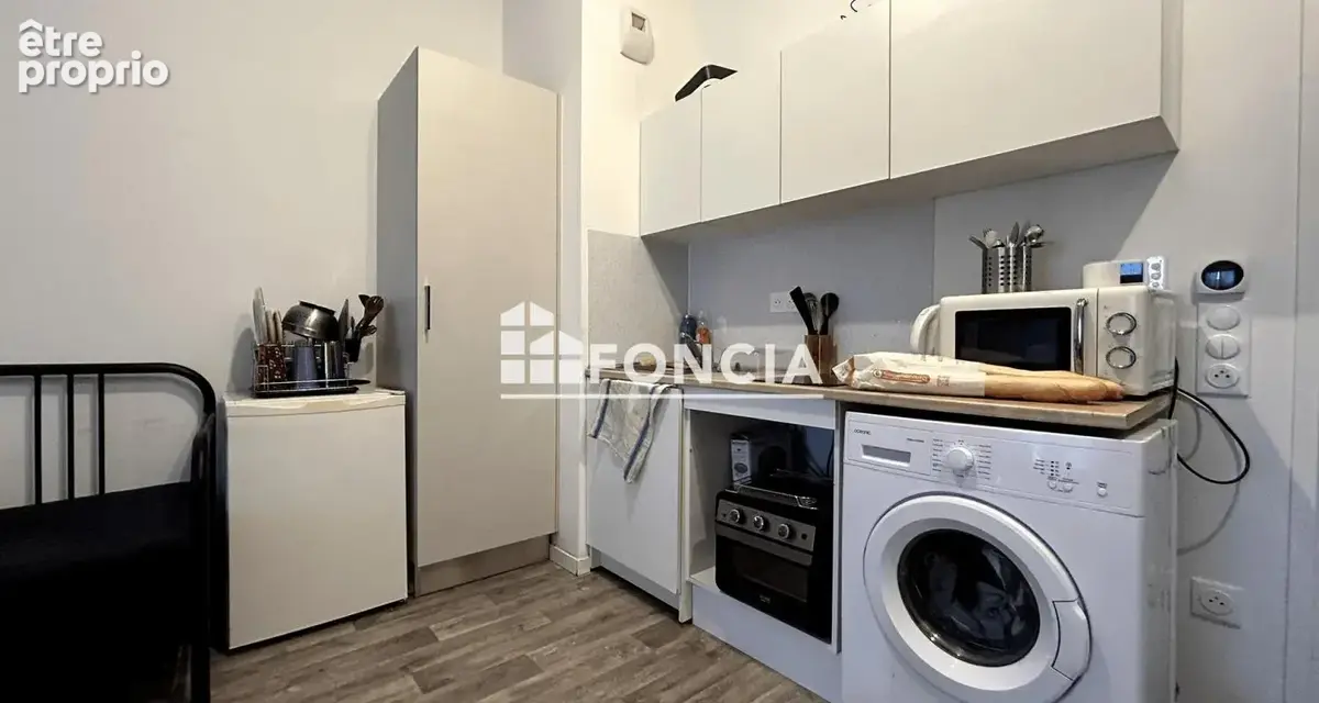 CORBEIL - Studio avec place de parking vendu loué - photo 4