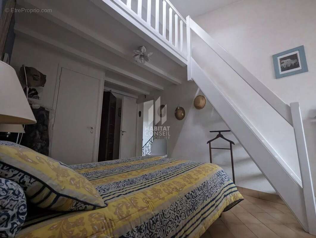 Maison à ECHIROLLES