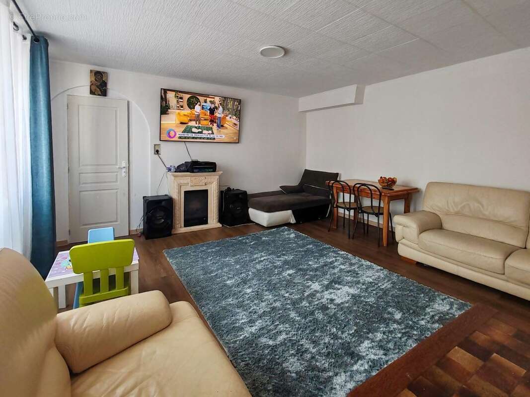 Maison à PLOUNEOUR-MENEZ