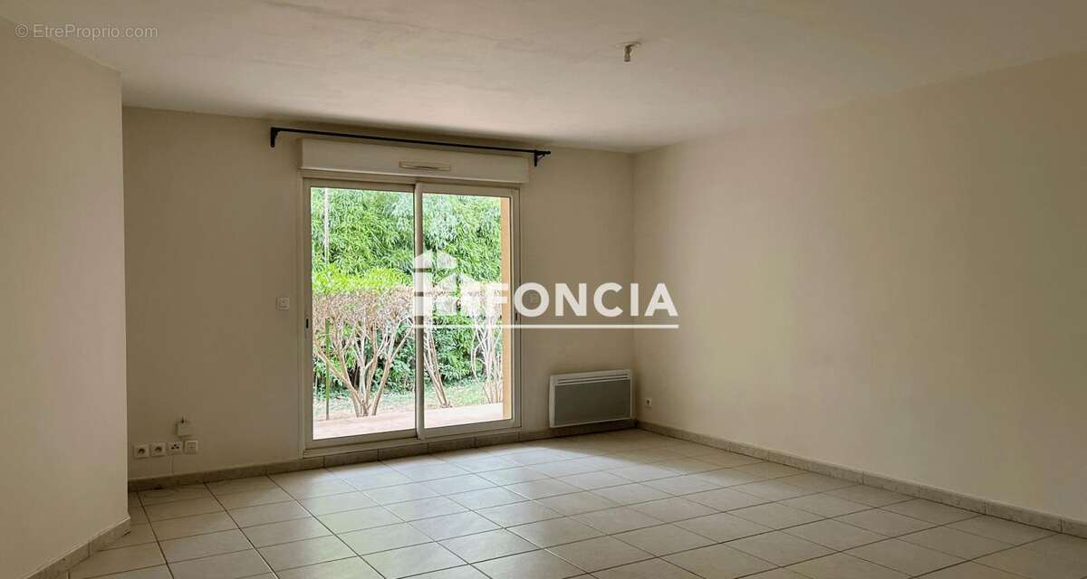 Appartement à SALON-DE-PROVENCE