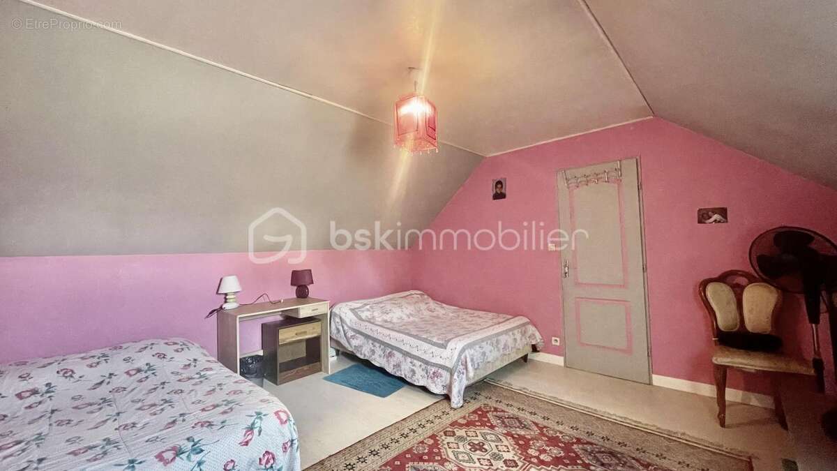 Maison à DAMMARIE-LES-LYS