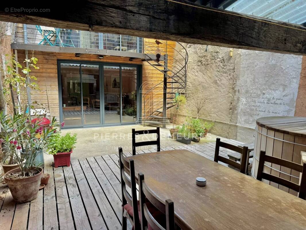 Maison à LA CHARITE-SUR-LOIRE