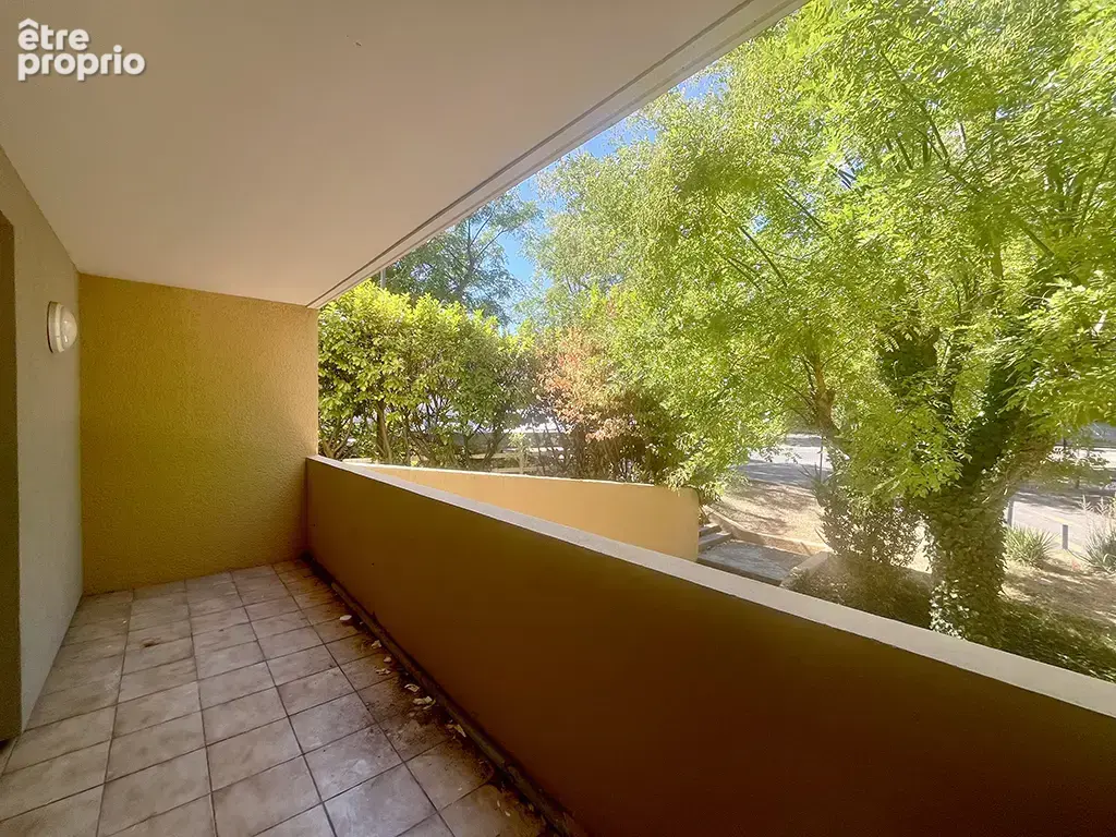 Appartement 3 pièces 74 m² à vendre à Gardanne (13120) - photo 2