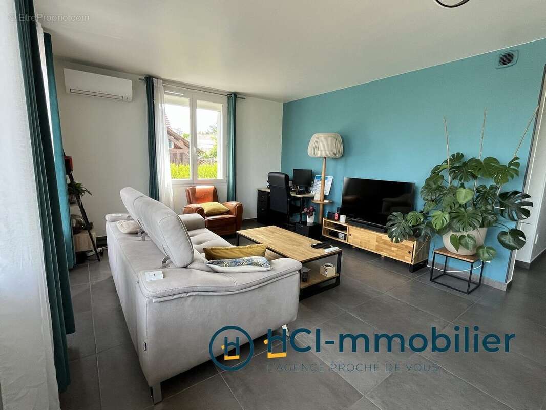 Appartement 79 m² à Saint-Remy  - photo 3