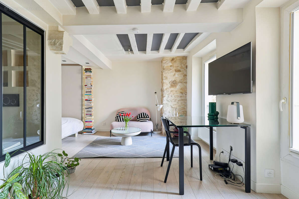 Appartement à PARIS-5E