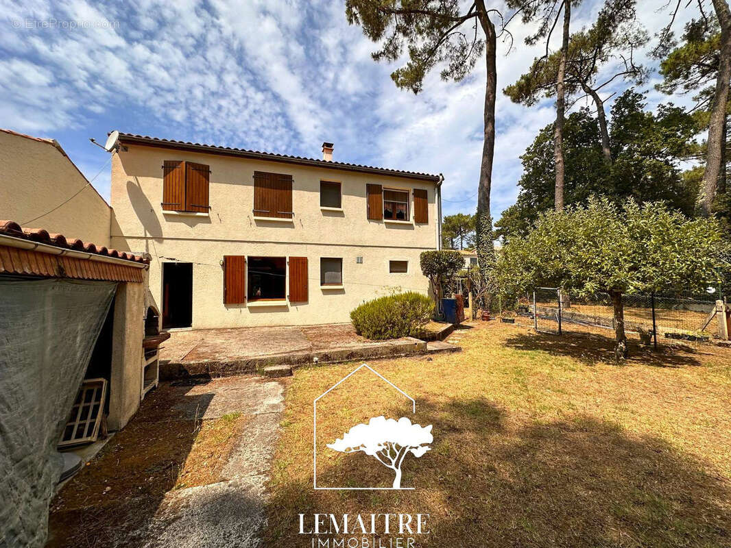 Maison à LA TREMBLADE
